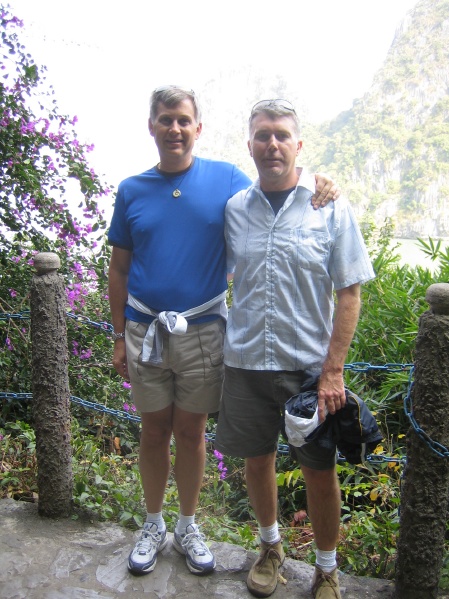 Halong Bay Vietnam - Boat Cruise